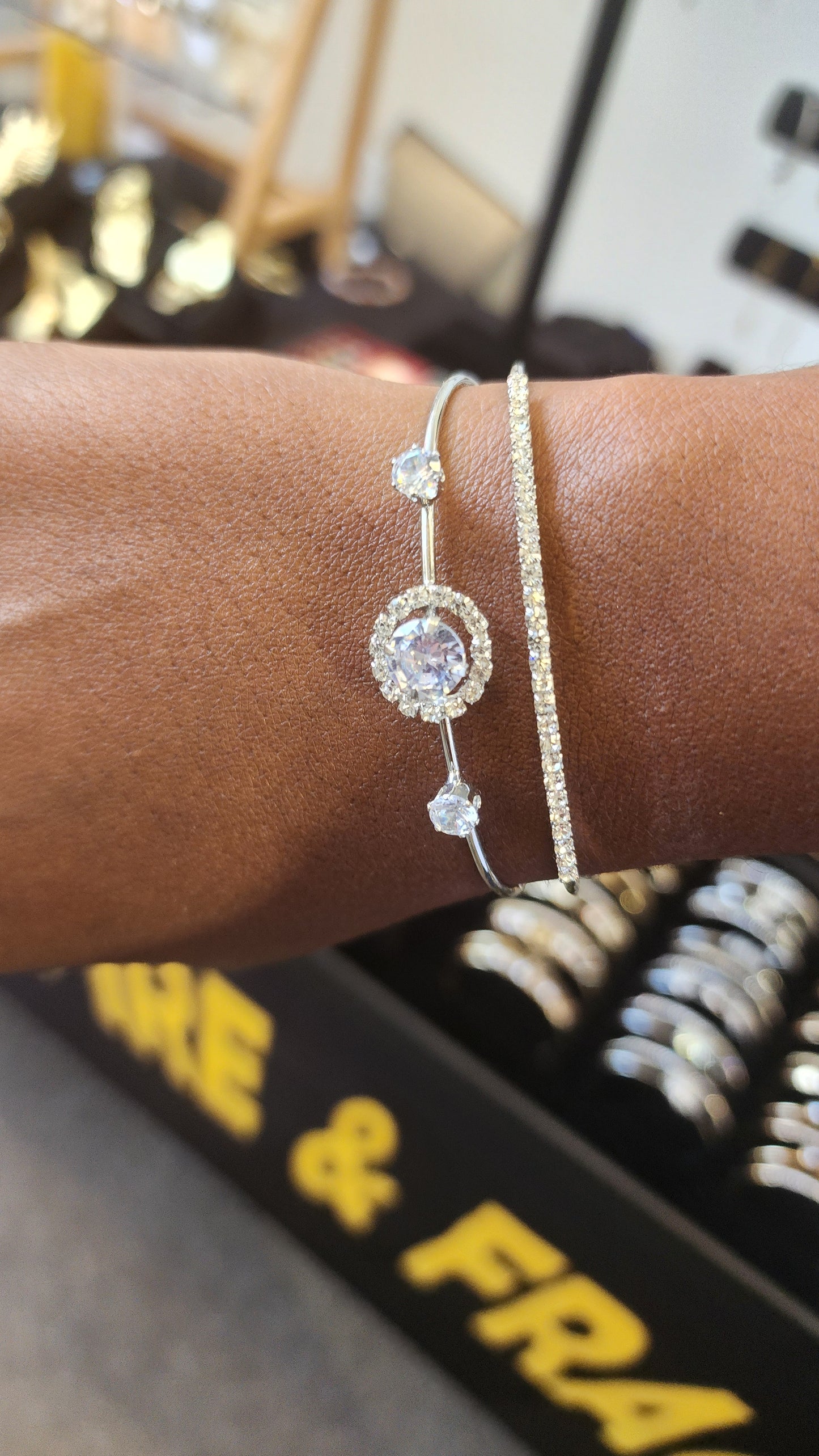Bracelet